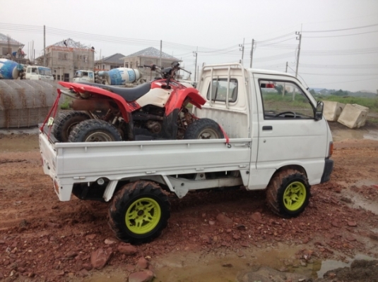 รถกระบะเล็กญี่ปุ่น 4x4 ลุยดี เข้าสวน เข้าหน้างาน ไม่ต้องกลัวติดหล่ม เก่งเกินตัว