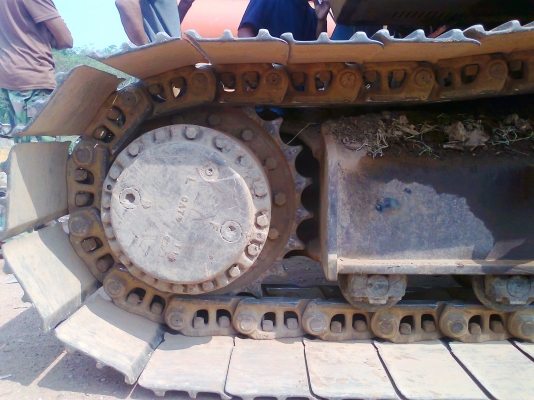 ขายด่วน..รถแบคโฮ CAT E200 B รถสวย พร้อมใช้งาน มีทะเบียนครบ.