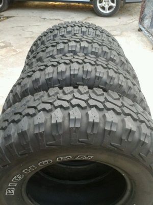ขาย ยางMud 265/75R16ปี11สวยๆครับ