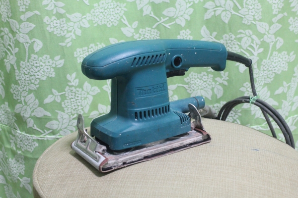 เครื่องขัดกระดาษทราย แบบสั่น makita รุ่น BO3700 พร้อมใช้งานครับ เครื่องขัดกระดาษทราย แบบสั่น makita รุ่น BO3700 พร้อมใช้งานครับ