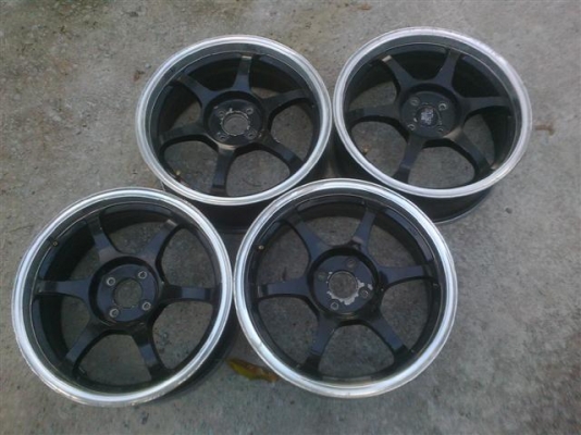 ขายล้อแม็กขอบ17x7  4รู100