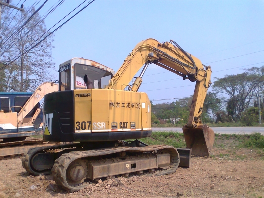 ขายด่วน..รถแบคโฮ CAT CAT307 V2 SSR รถสวย เก่านอก พร้อมใช้งาน มีใบอิมวอยล์ จัดไฟแน๊นซ์ได้ สบายมาก.