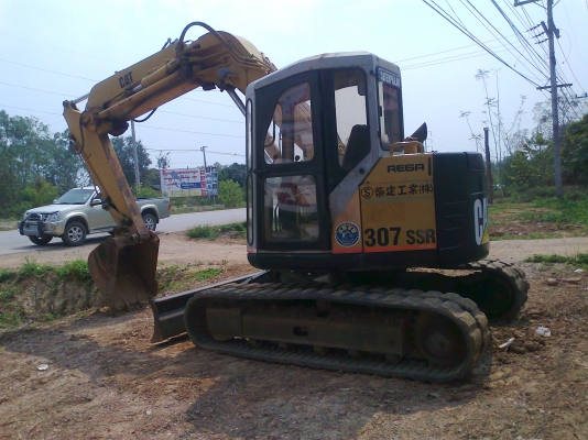 ขายด่วน..รถแบคโฮ CAT CAT307 V2 SSR รถสวย เก่านอก พร้อมใช้งาน มีใบอิมวอยล์ จัดไฟแน๊นซ์ได้ สบายมาก.