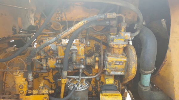 ขาย รถตัก KOMATSU JH30B ยางดี 4 เส้น เครื่องดี ปั้มดี ทำงานคล่องตัวดี ขาย รถตัก KOMATSU JH30B ยางดี 4 เส้น เครื่องดี ปั้มดี ทำงานคล่องตัวดี