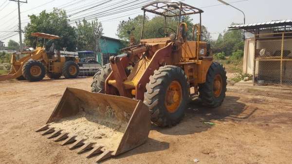 ขาย รถตัก KOMATSU JH30B ยางดี 4 เส้น เครื่องดี ปั้มดี ทำงานคล่องตัวดี