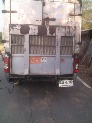 ขายลิฟติดท้ายรถกระบะ