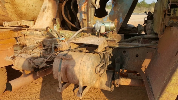 ขาย รถโม่ปูน 5 คิว 2 เพลา HINO FS270B คัสซีสวยตลอดเส้น เครื่อง EK100 260 แรงม้า รถใช้งานอยู่ทุกวัน ทะเบียนพร้อมโอน ขาย รถโม่ปูน 5 คิว 2 เพลา HINO FS270B คัสซีสวยตลอดเส้น เครื่อง EK100 260 แรงม้า รถใช้งานอยู่ทุกวัน ทะเบียนพร้อมโอน