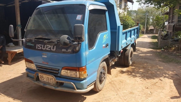 ขาย6ล้อดัมพ์3คิว NKR110 หัวการ์ตูนแชชซีสวยเครื่องดี แอร์เย็น พ.เพาเวอร์ กระบะสวย เอกสารเล่มทะเบียนพร้อมโอน ติดต่อ 080-7964423 085-7698049 จัดไฟแนนซ์เสร็จภายใน1วัน เว็บไซด์ส่วนตัว http://truck1sell.com/ http