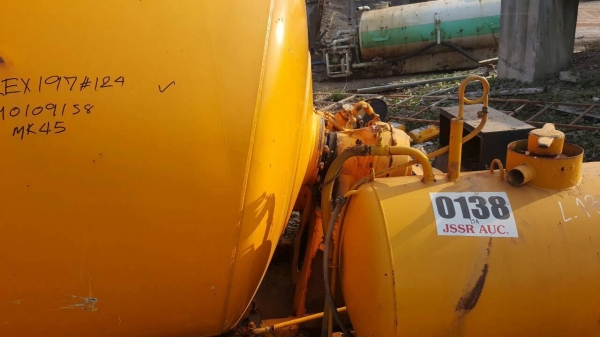 ขาย โม่ปูน 5 คิว เก่านอก สภาพพร้อมใช้งาน ยกขึ้นใส่รถใช้งานได้เลย ขาย โม่ปูน 5 คิว เก่านอก สภาพพร้อมใช้งาน ยกขึ้นใส่รถใช้งานได้เลย