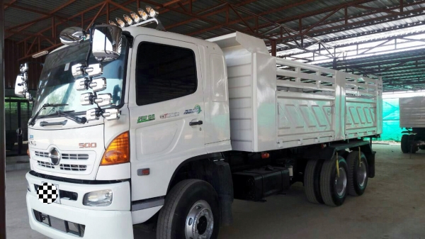 เปิดทำการขายอีกhino Mega. 320. ปี49 สวยสดการันตีหล่อขั้นเทพ. ยางเต็มหมด มีระบบพ่วง พร้อมใช้งานราคาต่อลองได้ เปิดทำการขายอีกhino Mega. 320. ปี49 สวยสดการันตีหล่อขั้นเทพ. ยางเต็มหมด มีระบบพ่วง พร้อมใช้งานราคาต่อลองได้