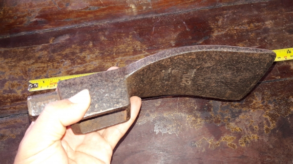 ขายหัวจอบหงอนตราตางานเก่าโบราณ