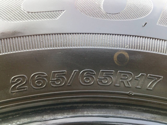 ขายยาง 265/65R17 บริดสโตน อีโคเปีย ยางสัปดาห์ที่42 ปี14 ดอกยางหนาเต็มสดนิ่มลึกเท่ากันไม่ร้าวไม่แตกลายสวยๆ จำนวน 1 ชุด