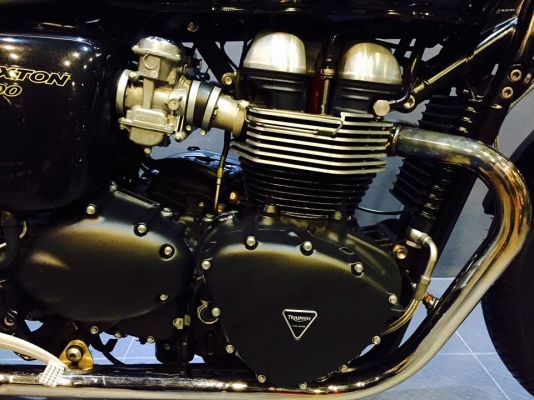 Triumph Thruxton 900 ปี2014 ทะเบียนแท้ ชุดโอนครบ