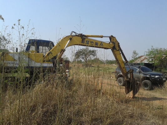 ขาย โกเบ sk100 mark3  เครื่องดีมาก ปั้มดีไม่โหลด เอวแน่น เก่านอกพร้อมเทลเลอร์ 10 ล้อ ยางดี ทั้ง10 เส้น0857389138