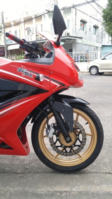 Ninja250 ปลายปี2012  รถบ้านแท้มือเดียว  เล่มชุดโอนครบ ของแต่งแน่น