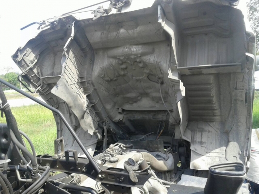 ขายรถบรรทุก 10 ล้อหัวลาก HINO MEGA 320 แรงม้าปี 2549 ราคา 1000000