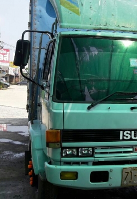 หกล้อ อีซูซุ ร็อคกี่ 165 ตู้10บาน ยาว7.20ม สภาพดีสวยบางเดิม พร้อมใช้งาน ทะเบียนพร้อมโอน