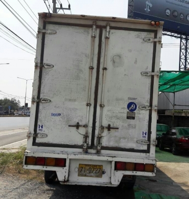 หกล้อ อีซูซุ ร็อคกี่ 165 ตู้10บาน ยาว7.20ม สภาพดีสวยบางเดิม พร้อมใช้งาน ทะเบียนพร้อมโอน