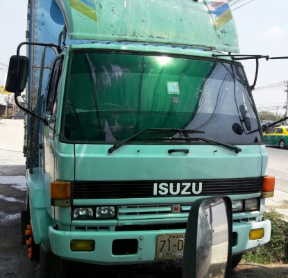 หกล้อ อีซูซุ ร็อคกี่ 165 ตู้10บาน ยาว7.20ม สภาพดีสวยบางเดิม พร้อมใช้งาน ทะเบียนพร้อมโอน