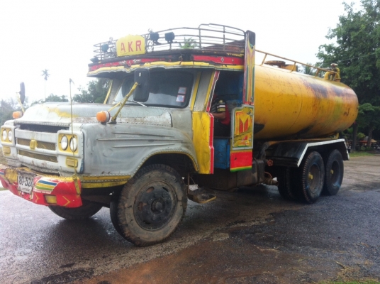 ขายถูก รถน้ำ 10 ล้อ ISUZU สภาพดี พร้อมใช้งาน ภาษีไม่ ขาด เอกสารพร้อมโอนครับ ด่วน 081-1841924