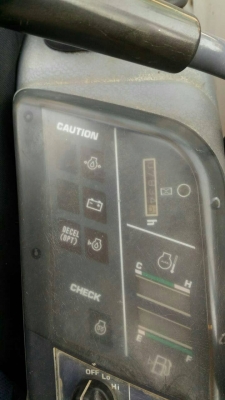 ขาย KOMATSU PC35R-8 มาใหม่ มีเก๋ง สภาพสวย เดิมๆ เก่าญี่ปุ่นแท้ เอกสารพร้อม สนใจโทร 089-3818694 ดวงนภาจ้า ขาย KOMATSU PC35R-8 มาใหม่ มีเก๋ง สภาพสวย เดิมๆ เก่าญี่ปุ่นแท้ เอกสารพร้อม สนใจโทร 089-3818694 ดวงนภาจ้า