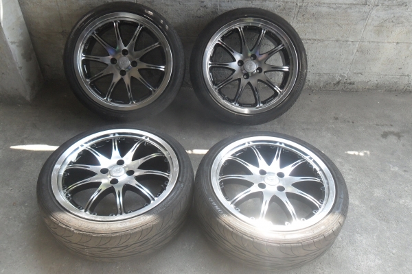 ล้อแม็ก17นิ้ว4รู100 พร้อมยาง สวยๆ 4 ล้อ ราคา 6800 บาท