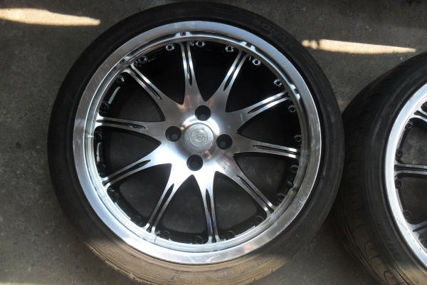 ล้อแม็ก17นิ้ว4รู100 พร้อมยาง สวยๆ 4 ล้อ ราคา 6800 บาท ล้อแม็ก17นิ้ว4รู100 พร้อมยาง สวยๆ 4 ล้อ ราคา 6800 บาท