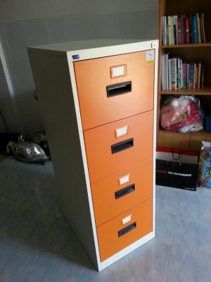 ขายตู้เหล็ก ยี่ห้อ SMART FORM ราคา 2,500 บาท ( ค่าจัดส่งตามจริง ) โทร 099 - 1986308 แพท