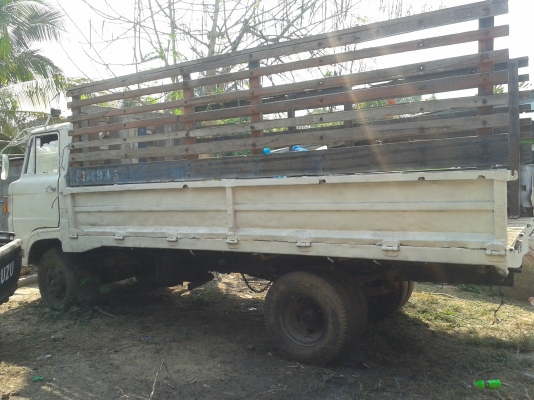 ขายรถ6 ล้อ Hino km 310  ราคาถูก ไม่มีทะเบียน