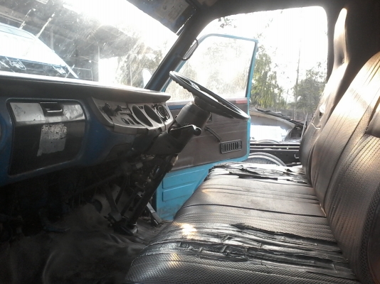 TL 85 แรงหกล้อสั้น รถเดิม เครื่องดี ครัชชีสวย รถพร้อมใช้งาน TL 85 แรงหกล้อสั้น รถเดิม เครื่องดี ครัชชีสวย รถพร้อมใช้งาน