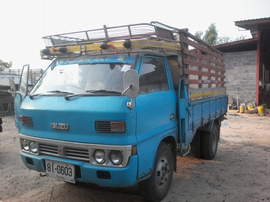 TL 85 แรงหกล้อสั้น รถเดิม เครื่องดี ครัชชีสวย รถพร้อมใช้งาน TL 85 แรงหกล้อสั้น รถเดิม เครื่องดี ครัชชีสวย รถพร้อมใช้งาน