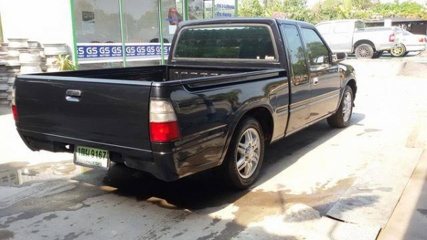 ขาย อีซูซุ ดราก้อน ปี2002เครื่อง 3.0 พวงมาลัยพาวเวอ กระจกไฟฟ้า ราคา159000 สนใจโทร 0805669540 - 0866668500