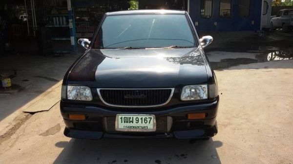 ขาย อีซูซุ ดราก้อน ปี2002เครื่อง 3.0 พวงมาลัยพาวเวอ กระจกไฟฟ้า ราคา159000 สนใจโทร 0805669540 - 0866668500