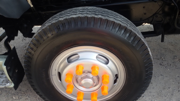 ขายรถ 6 ล้อใหญ่ HINO สิงไฮเทคFF3H195แรงม้า สภาพสวยเดิม  เครื่องดี คัชชีสวย ยาว 7.20 รถห้างแท้  พร้อมใช้งานเลยครับ ม