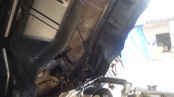 ขายรถ 6 ล้อใหญ่ HINO สิงไฮเทคFF3H195แรงม้า สภาพสวยเดิม  เครื่องดี คัชชีสวย ยาว 7.20 รถห้างแท้  พร้อมใช้งานเลยครับ ม