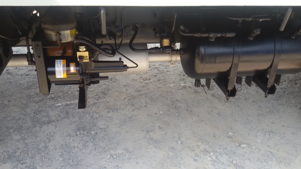 ขายรถ 6 ล้อใหญ่ HINO สิงไฮเทคFF3H195แรงม้า สภาพสวยเดิม  เครื่องดี คัชชีสวย ยาว 7.20 รถห้างแท้  พร้อมใช้งานเลยครับ ม