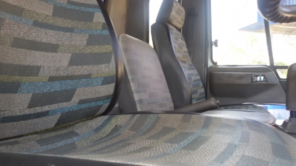 ขายรถ 6 ล้อใหญ่ HINO สิงไฮเทคFF3H195แรงม้า สภาพสวยเดิม  เครื่องดี คัชชีสวย ยาว 7.20 รถห้างแท้  พร้อมใช้งานเลยครับ ม