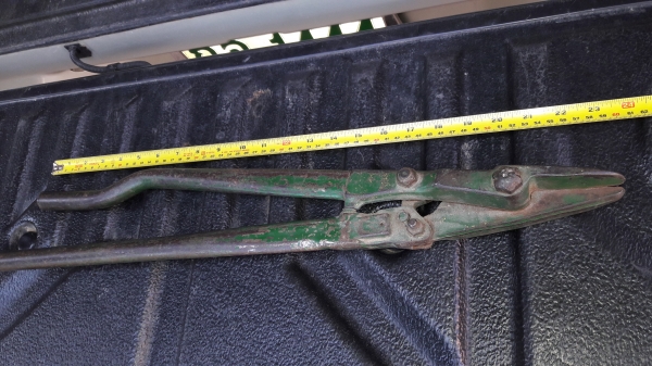 ขายกรรไกรตัดเหล็กงานเก่าสีเขียวงานนอกสภาพน่าใช้