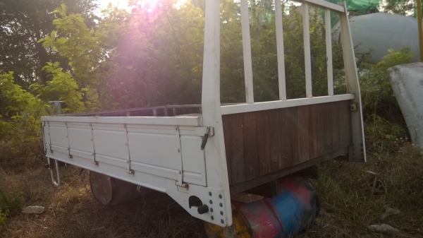 ขาย กระบะคาร์โก้ สภาพสวย พิ้นไม้หนาสวย  จัด พร้อมติดตั้งใช้งาน ด่วน 081-1841924