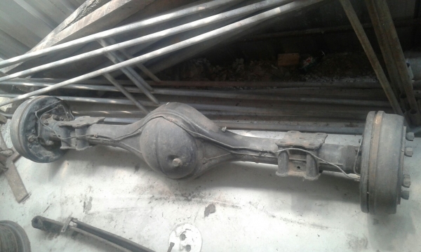 เพลาแอ้ว