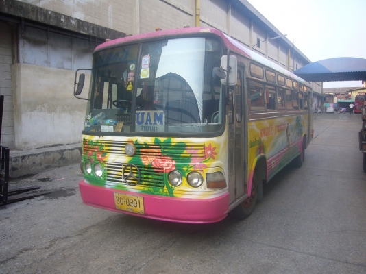 ขายรถบัส ทะเบียน 30 ชลบุรี จำนวนสองคัน