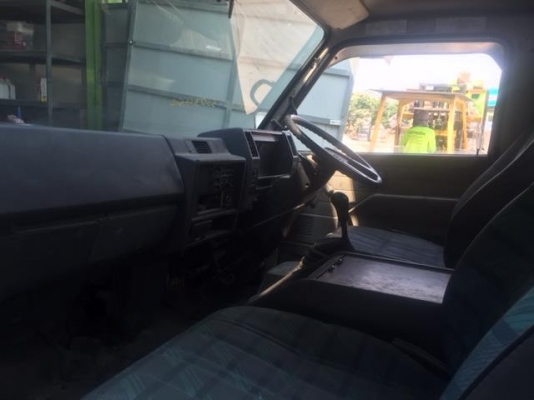 ขายด่วนรถโม่ปูน 2.5 คายาบ้า 180 แรงม้า รถนอกนำเข้าสภาพพร้อมใช้ ขายด่วนรถโม่ปูน 2.5 คายาบ้า 180 แรงม้า รถนอกนำเข้าสภาพพร้อมใช้