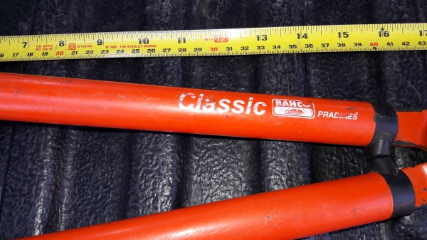 ขายกรรไกรตัดหญ้าขนาดใหญ่ BAHCO Made in france.