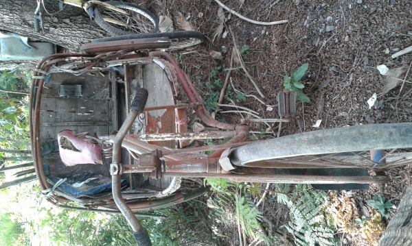 สามล้อถีบโบราณ