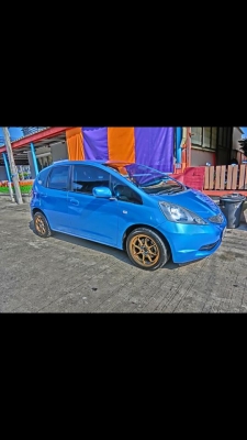 บริสโต+แม็กซิด 195/55/15 ปี13 ชุดละ 1,500  ซื้อพร้อมล้อใหม่แกะกล่อง 15x7 10,000