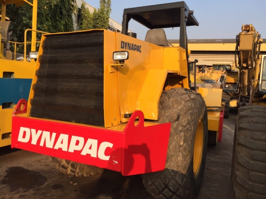 ขายด่วนรถบดสั่นสะเทือนDYNAPAC CA251D เครื่องคมิ้น พร้อมใช้งาน เล่มทะเบียน