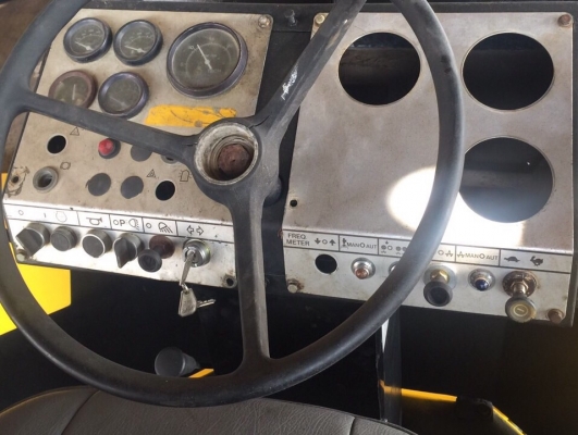 ขายด่วนรถบดสั่นสะเทือนDYNAPAC CA251D เครื่องคมิ้น พร้อมใช้งาน เล่มทะเบียน