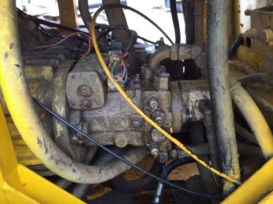 ขายด่วนรถบดสั่นสะเทือนDYNAPAC CA251D เครื่องคมิ้น พร้อมใช้งาน เล่มทะเบียน