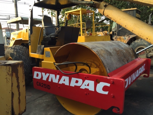 ขายด่วนรถบดสั่นสะเทือนDYNAPAC CA251D เครื่องคมิ้น พร้อมใช้งาน เล่มทะเบียน