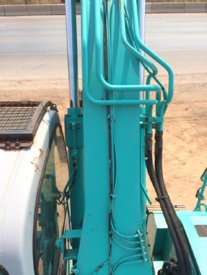 ขายรถแบคโฮ KOBELCO SK200SR ปี 2005 เครื่อง ISUZU 4 สูบ Turbo ประหยัดสุดๆ รถนอกนำเข้าจากญี่ปุ่น มีVDOการทำงานครับ